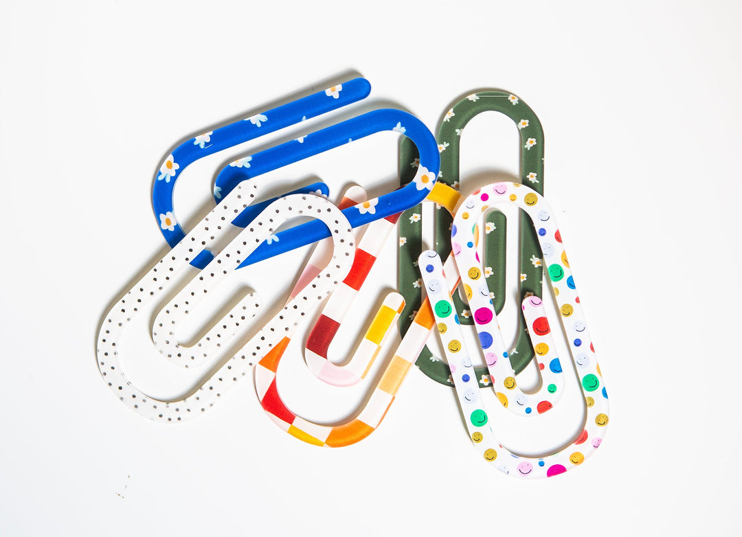 Jumbo Paperclip