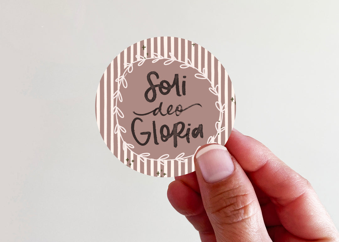 Soli deo Gloria Circle Vinyl Sticker - Kingfolk Co