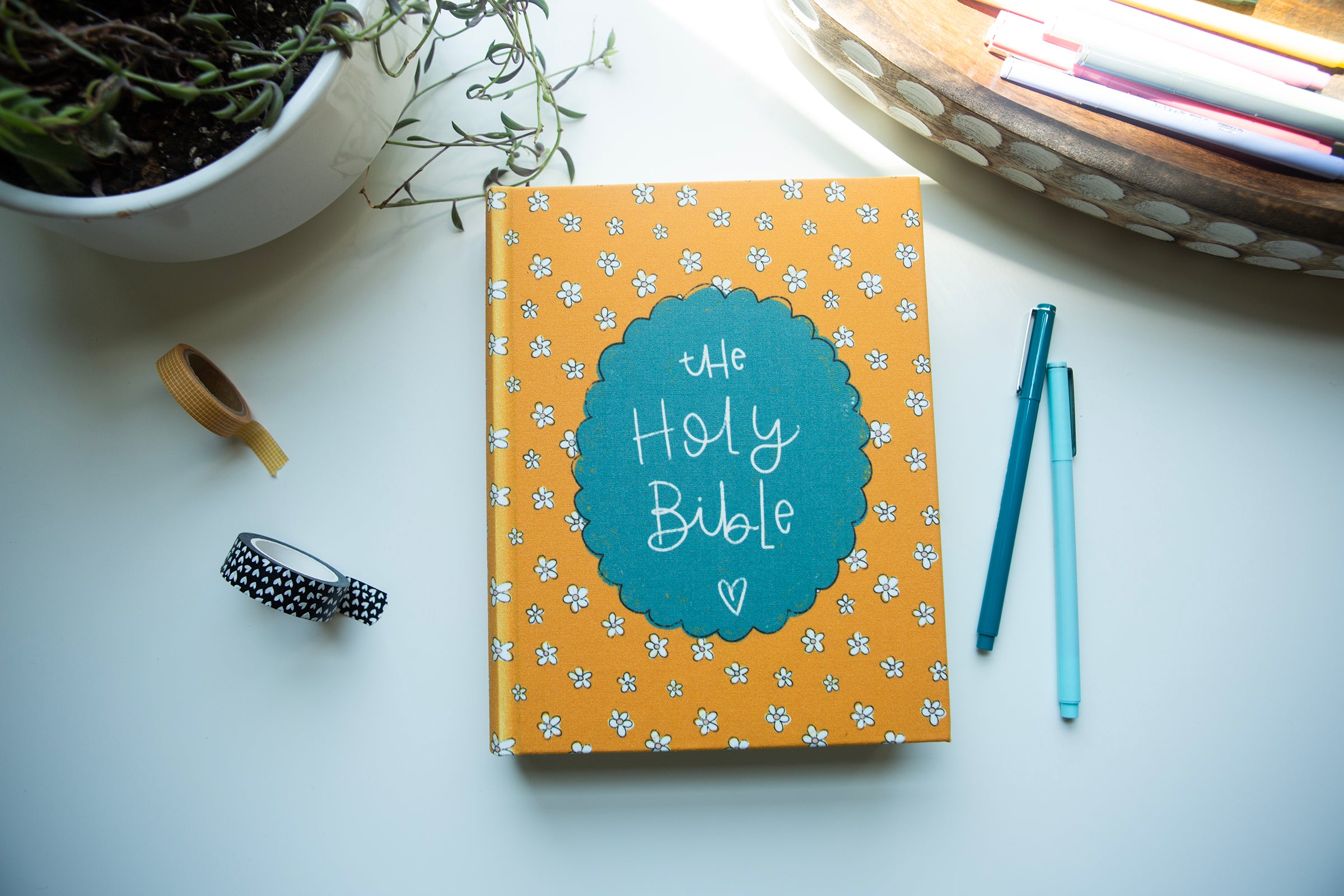 Amazon.com : HuBeiChuangXiang 32 PCS Bible Journaling Kit
