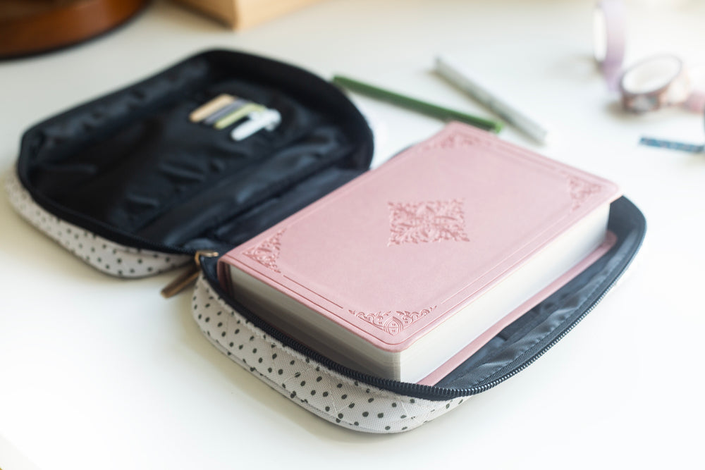 Classic Dot Compact Bible Cover - Kingfolk Co